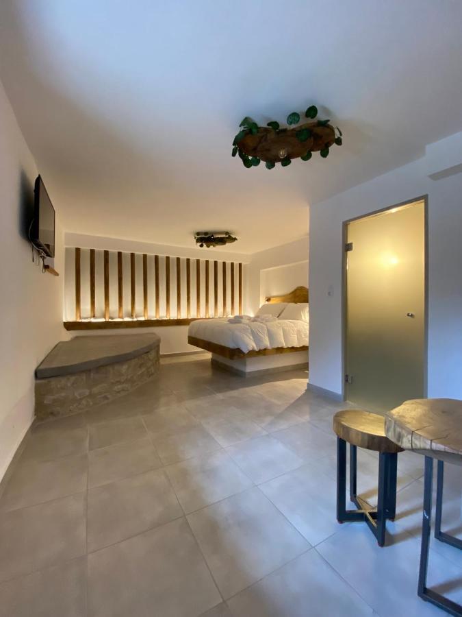 Elia Luxury Rooms Ареополис Экстерьер фото