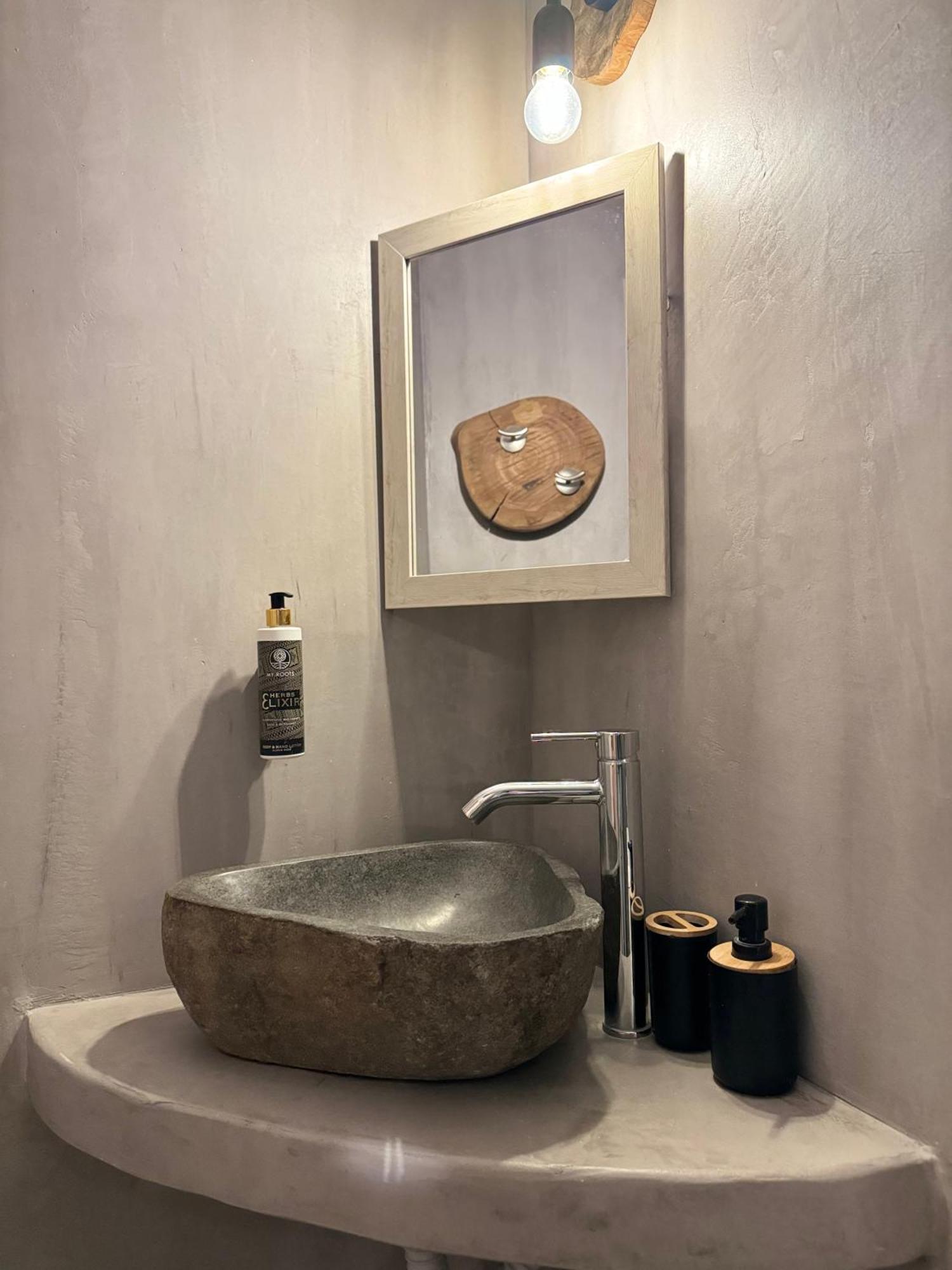 Elia Luxury Rooms Ареополис Экстерьер фото