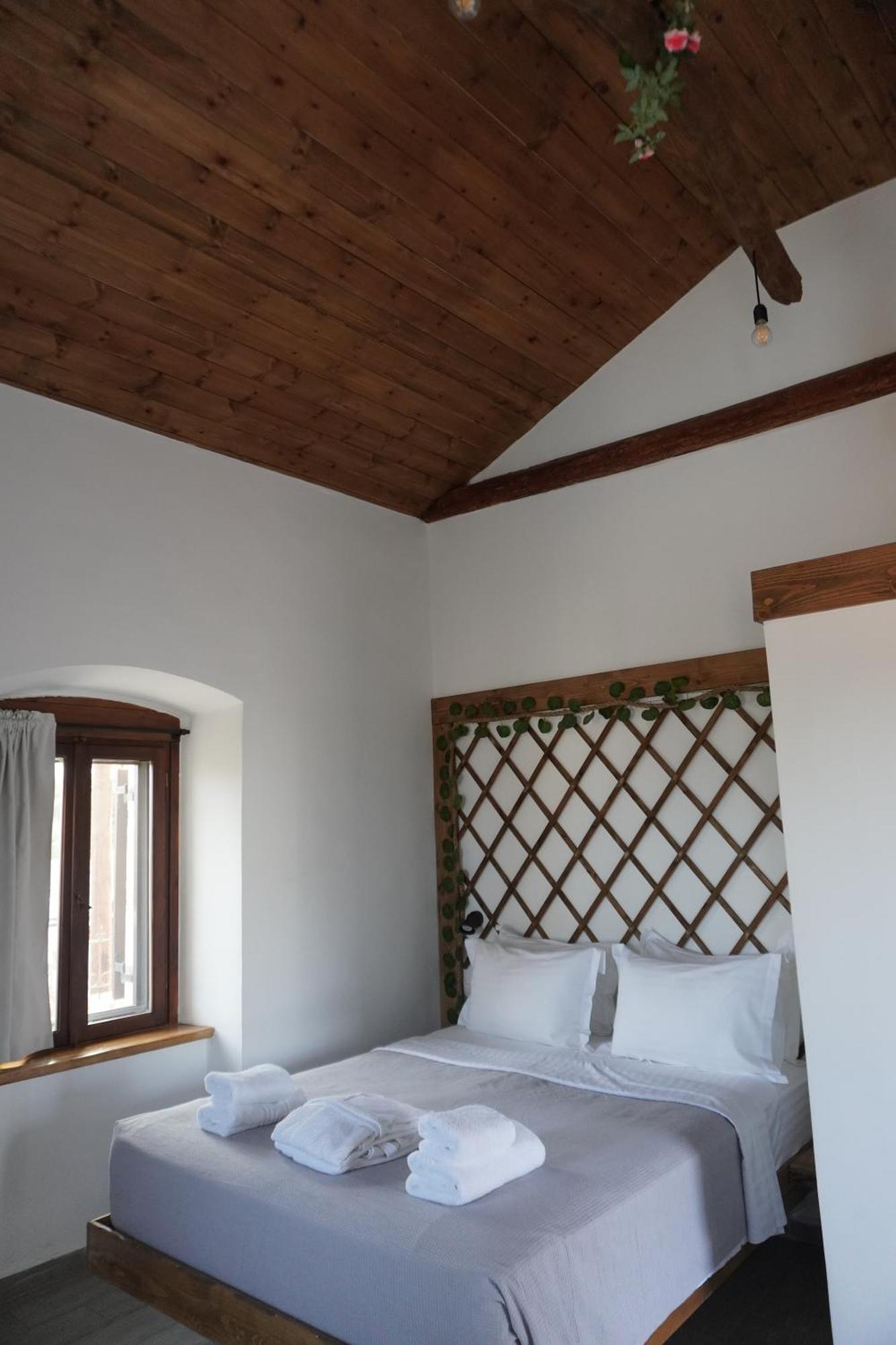 Elia Luxury Rooms Ареополис Экстерьер фото